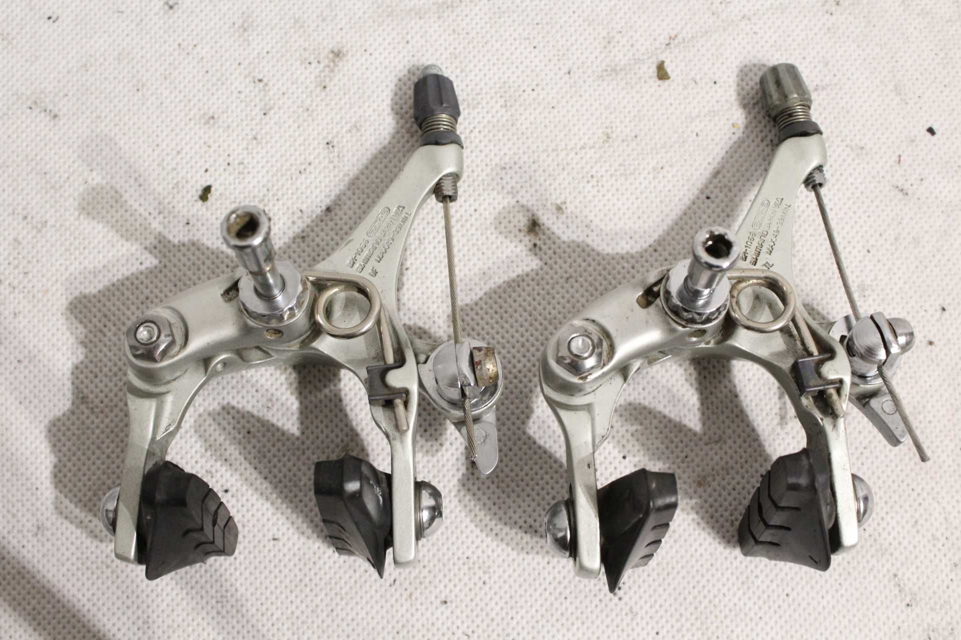 hamulce szosowe shimano 105 BR-1055 caliper 39-49mm zasięg 1124