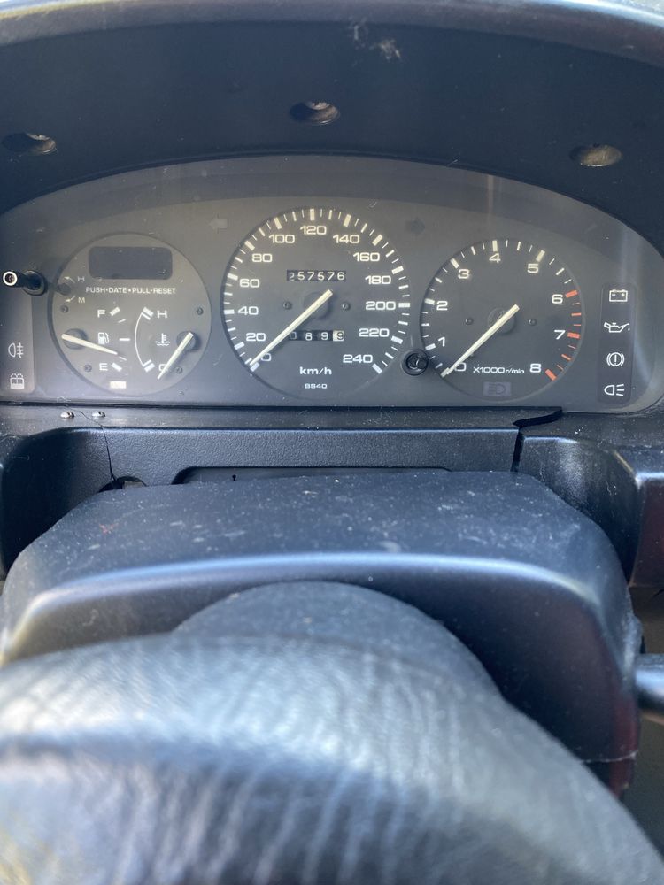 Mazda 323F 1992 рік бензин 1.9л на ходу, по техпаспорту, без торгу