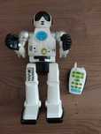 Robot firmy Madej Knabo Warrior Kosmiczny Wojownik