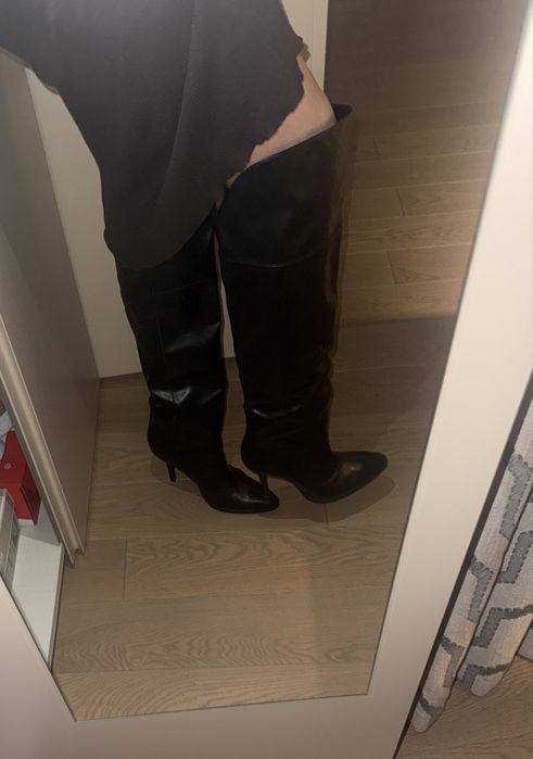 Шкіряні сапожки .Zara