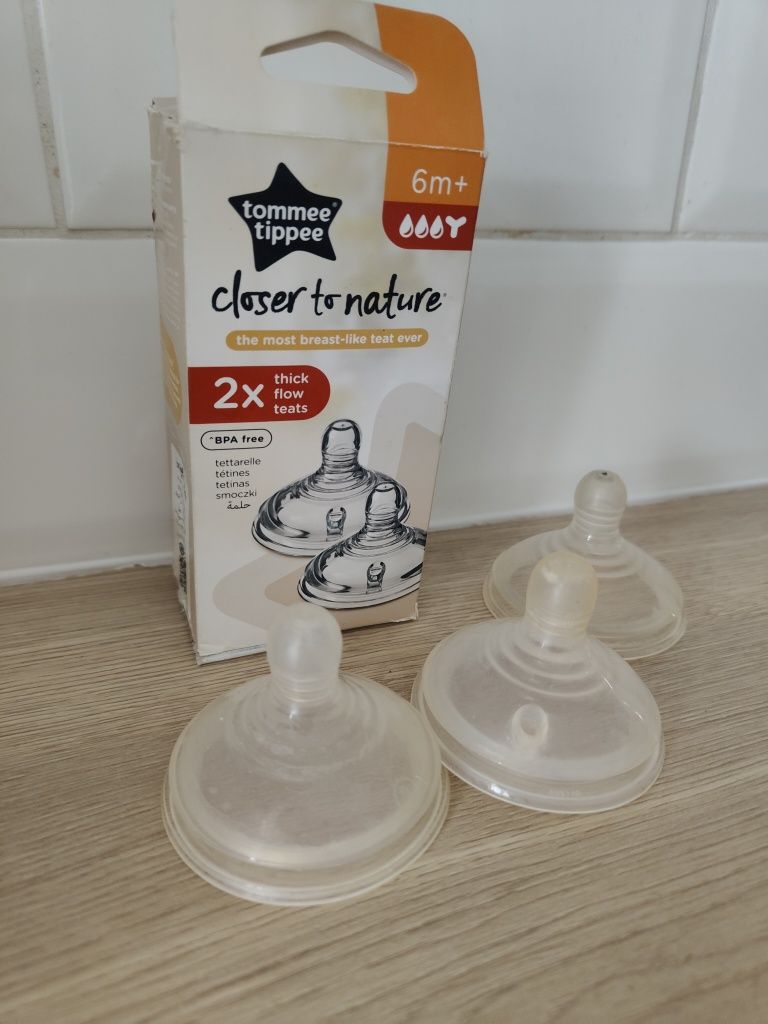 Tommee Tippee Closer to nature smoczki 3 szt zestaw antykolkowy roz 2