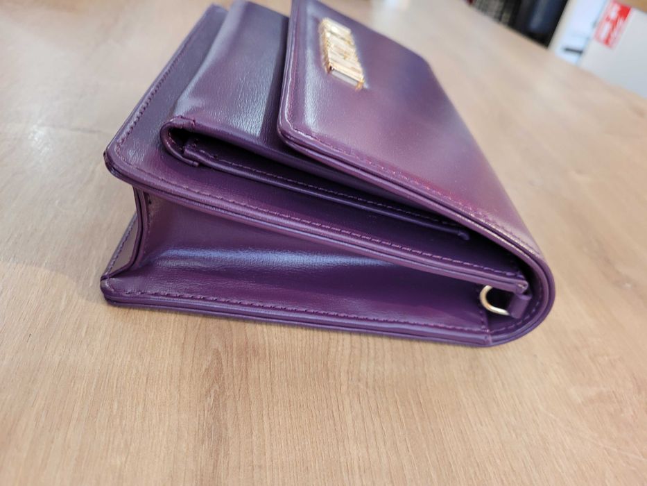 Elegancka kopertówka Love Moschino