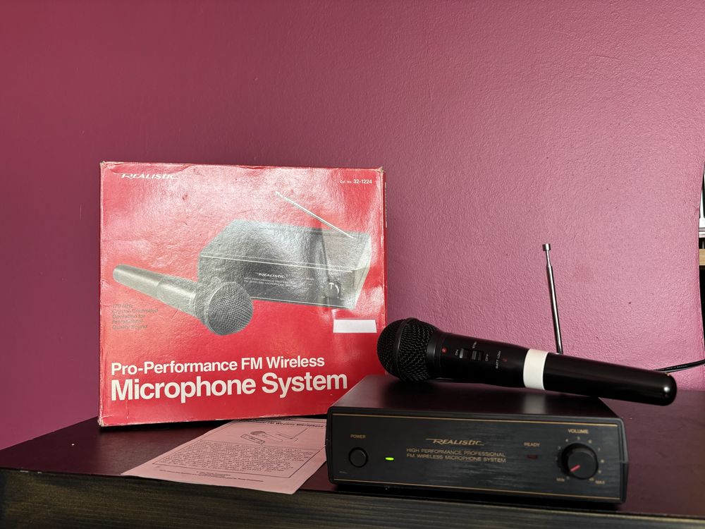 Mikrofon - Realistic Pro-Performance FM Wireless 32-1224