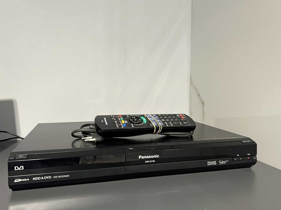 Nagrywarka DVD PANASONIC DMR-EX768 z pilotem/Komis Krzysiek
