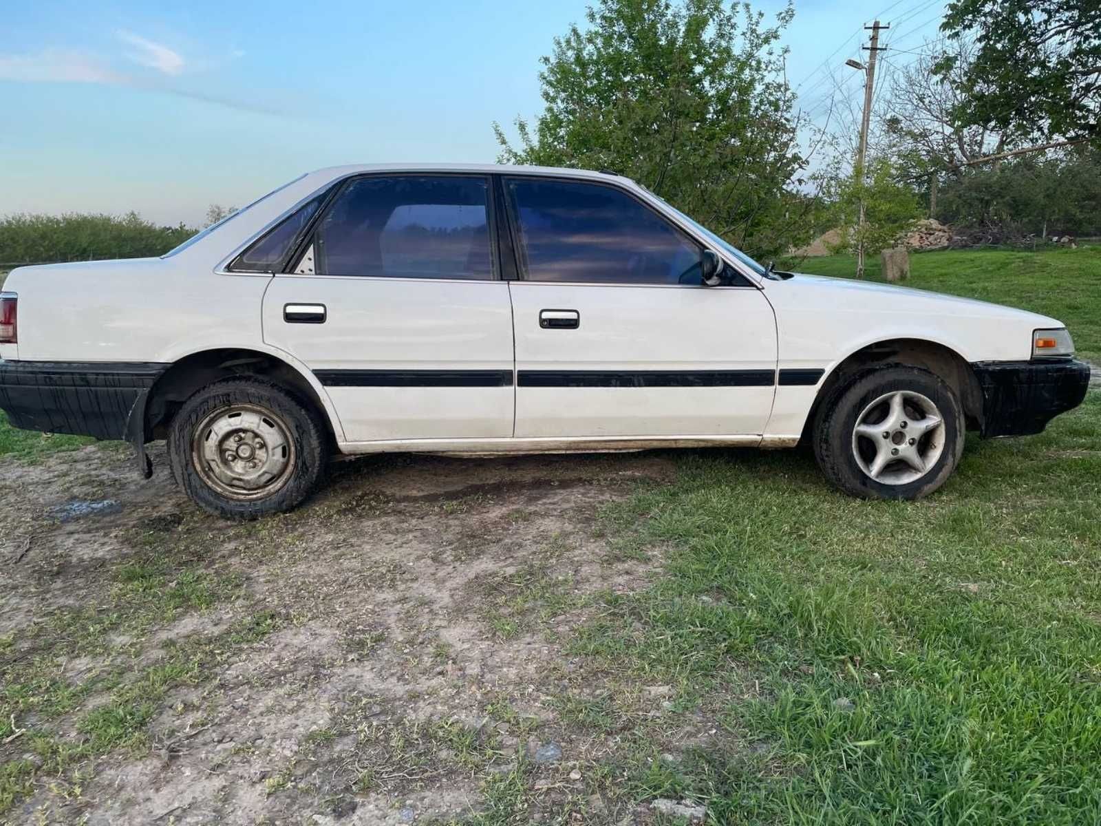 Продам машину Mazda626