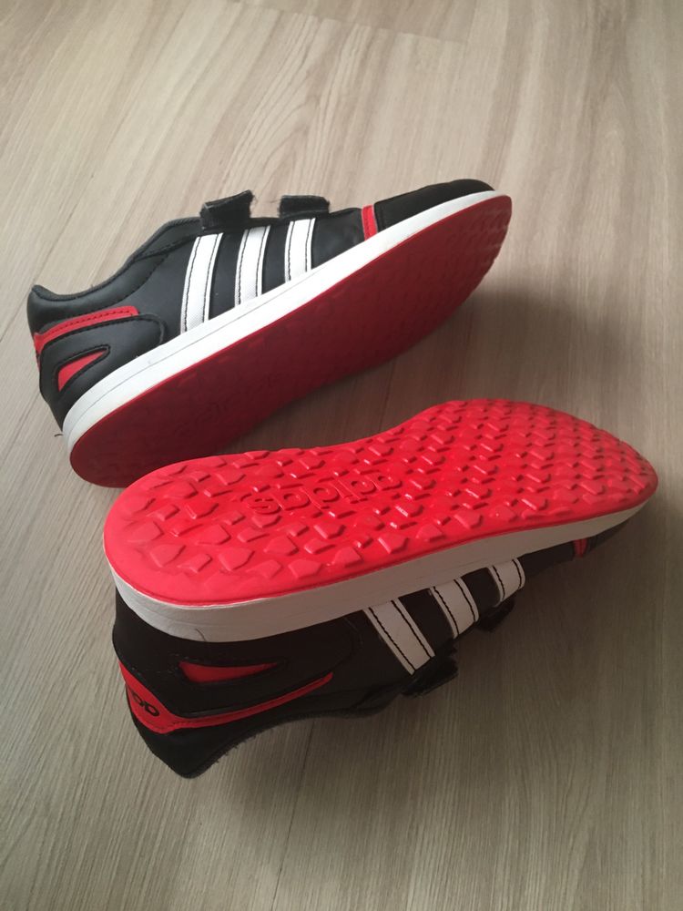 Buty chłopięce Adidas Switch 3