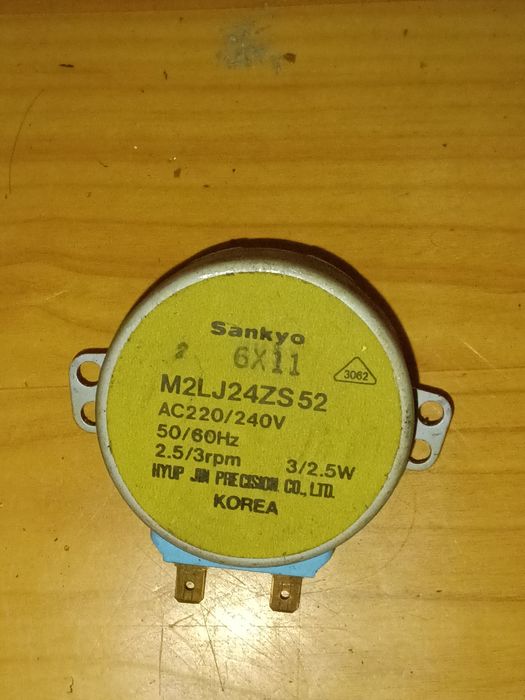 silnik synchroniczny Sankyo M2LJ24ZS52