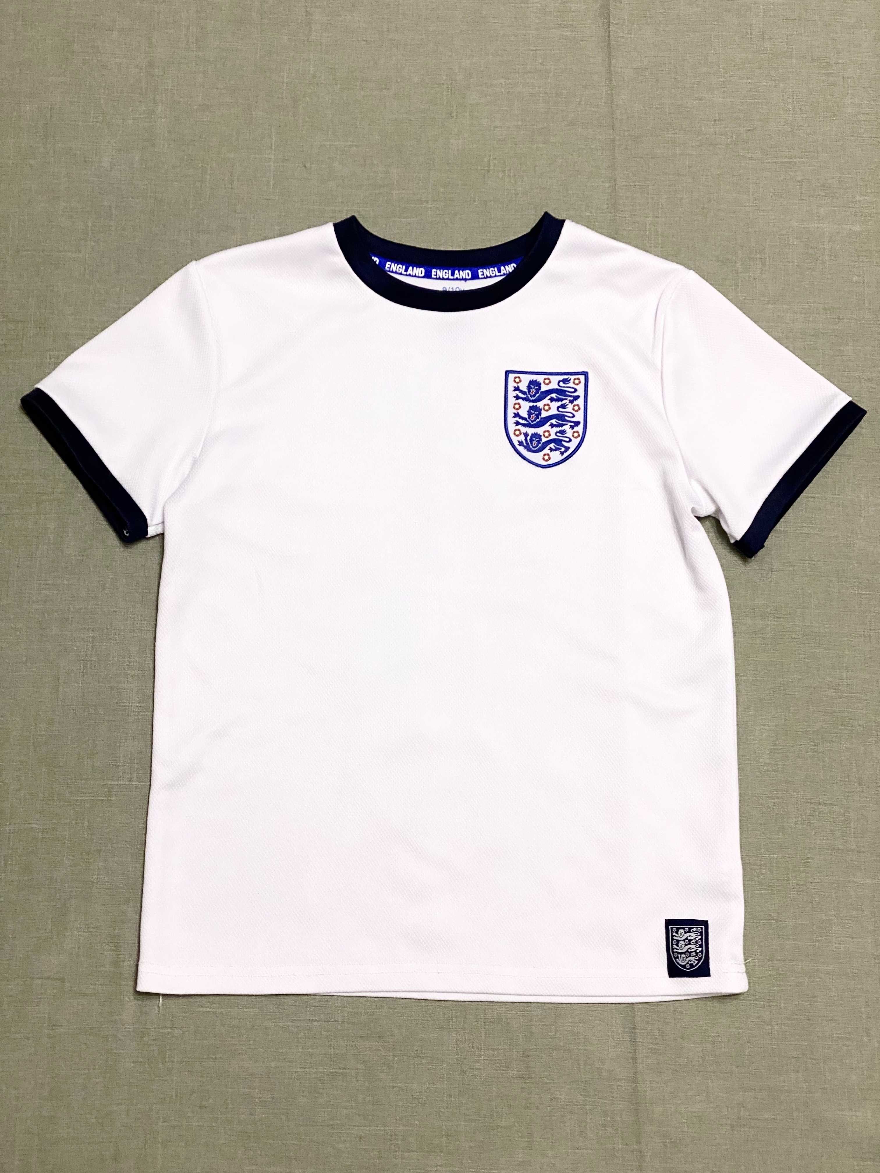 Футбольная форма мальчику 9-10 лет 135-140 см футболка и шорты