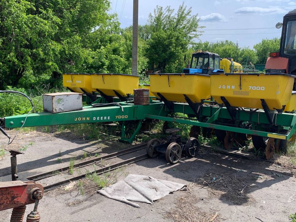 Сівалка John Deere 7000