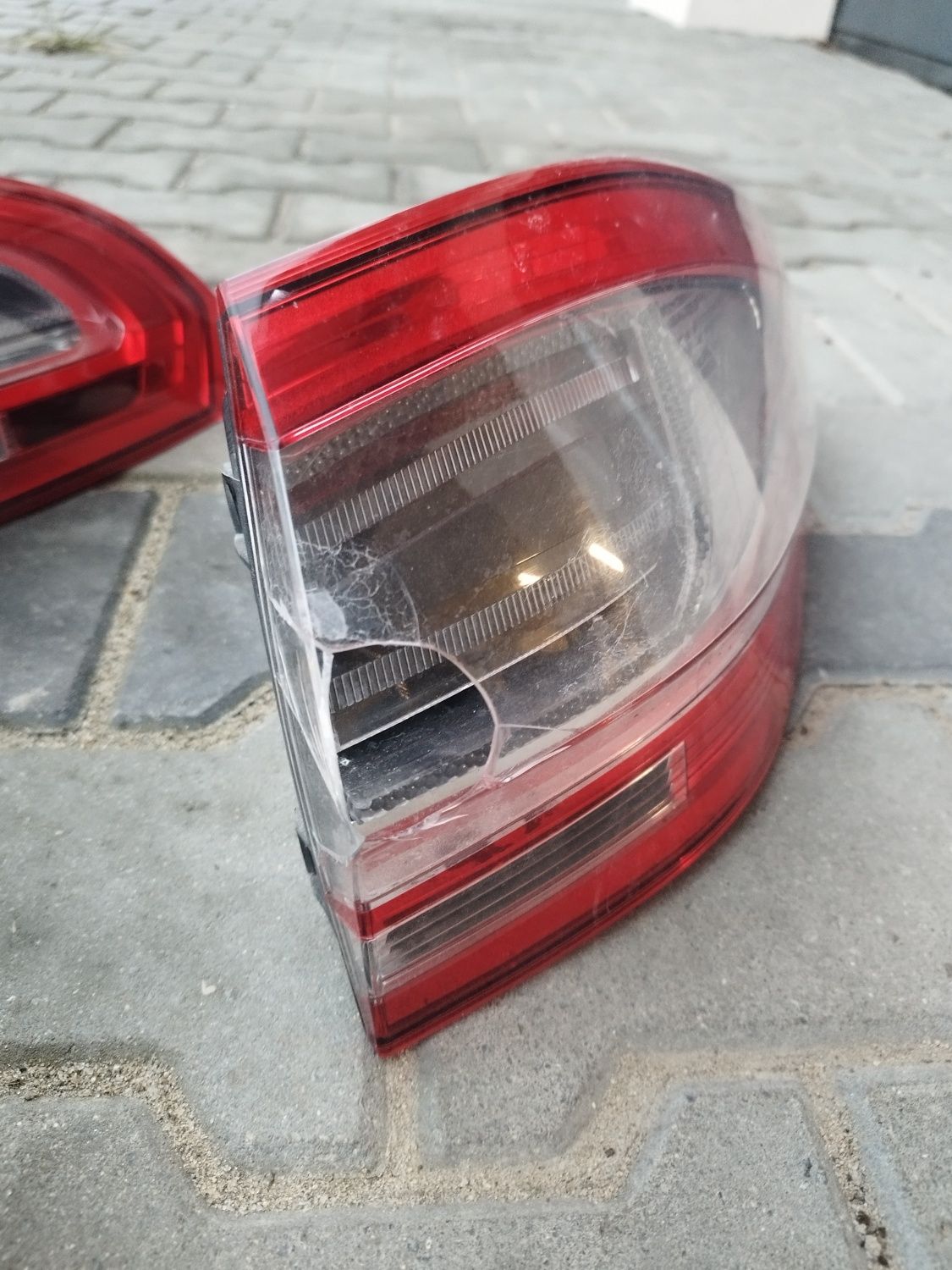 Lampy zestaw 3szt Smax lift LED uszkodzone szkła