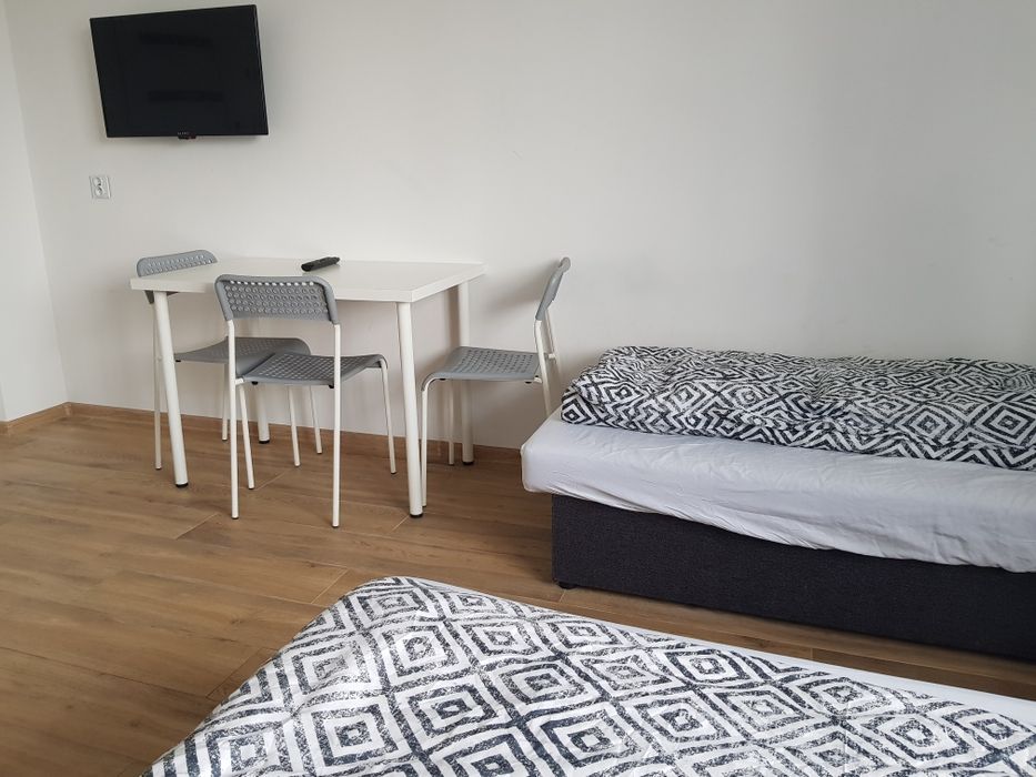 Nowy  Apartament 75 m2  dla firm.