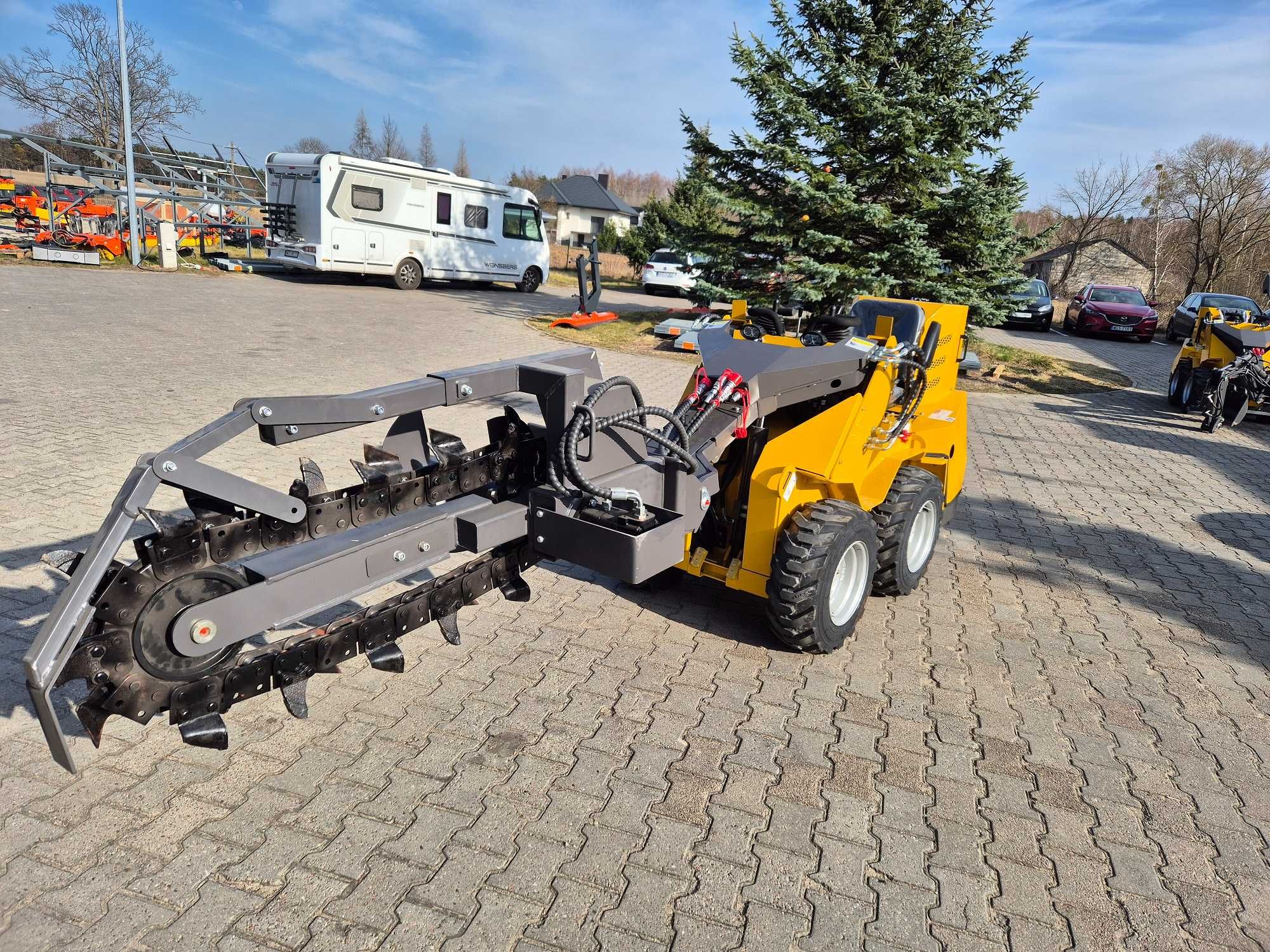 Koparka łańcuchowa hydrauliczna,ramię kopiące pod kable mini koparkia