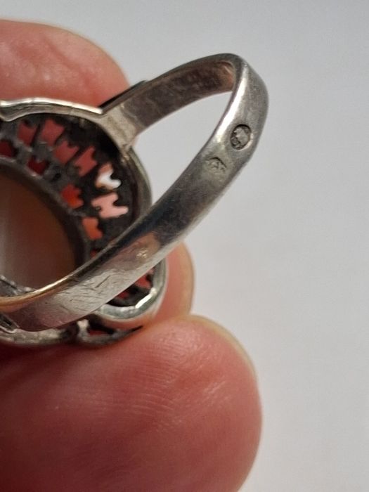 Warmet pierścionek z agatem.