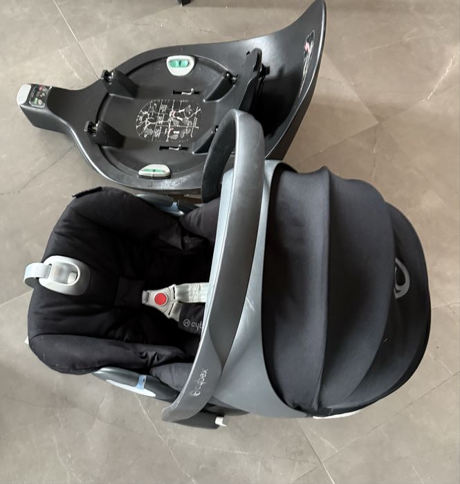Fotelik  Cybex Cloud Z i-Size z baza obrotową