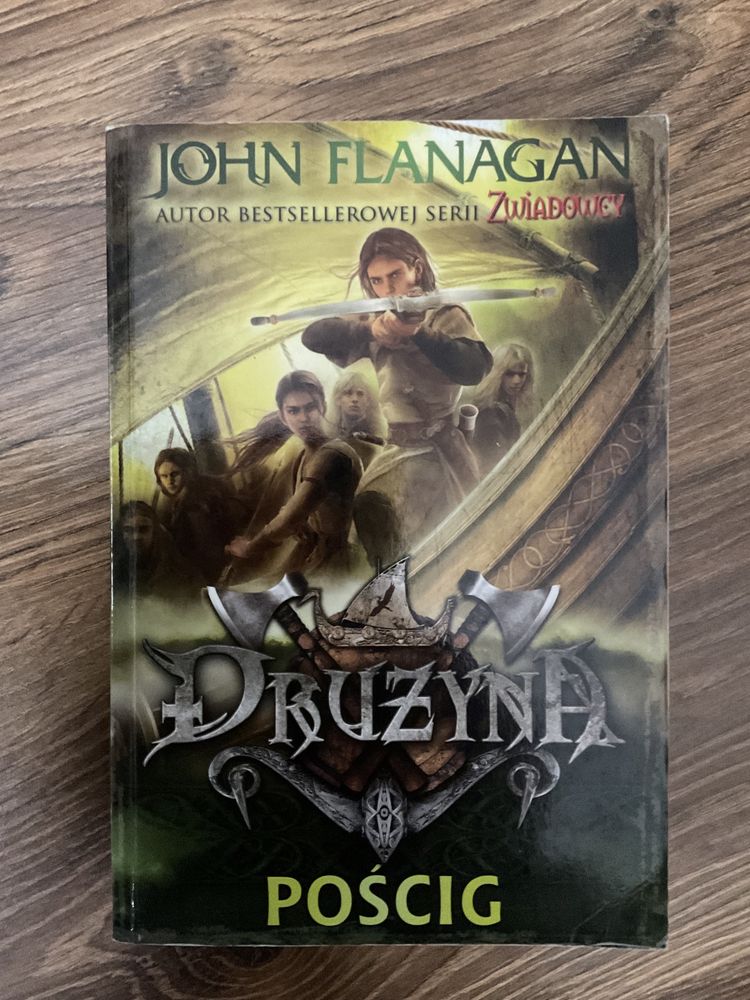 DRUŻYNA John Flanagan