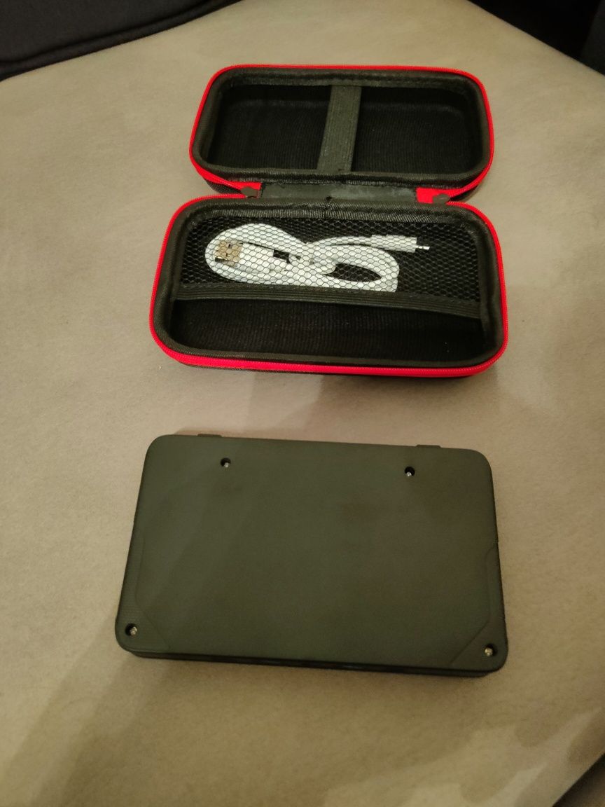 Powkiddy  RGB30 com RockNix