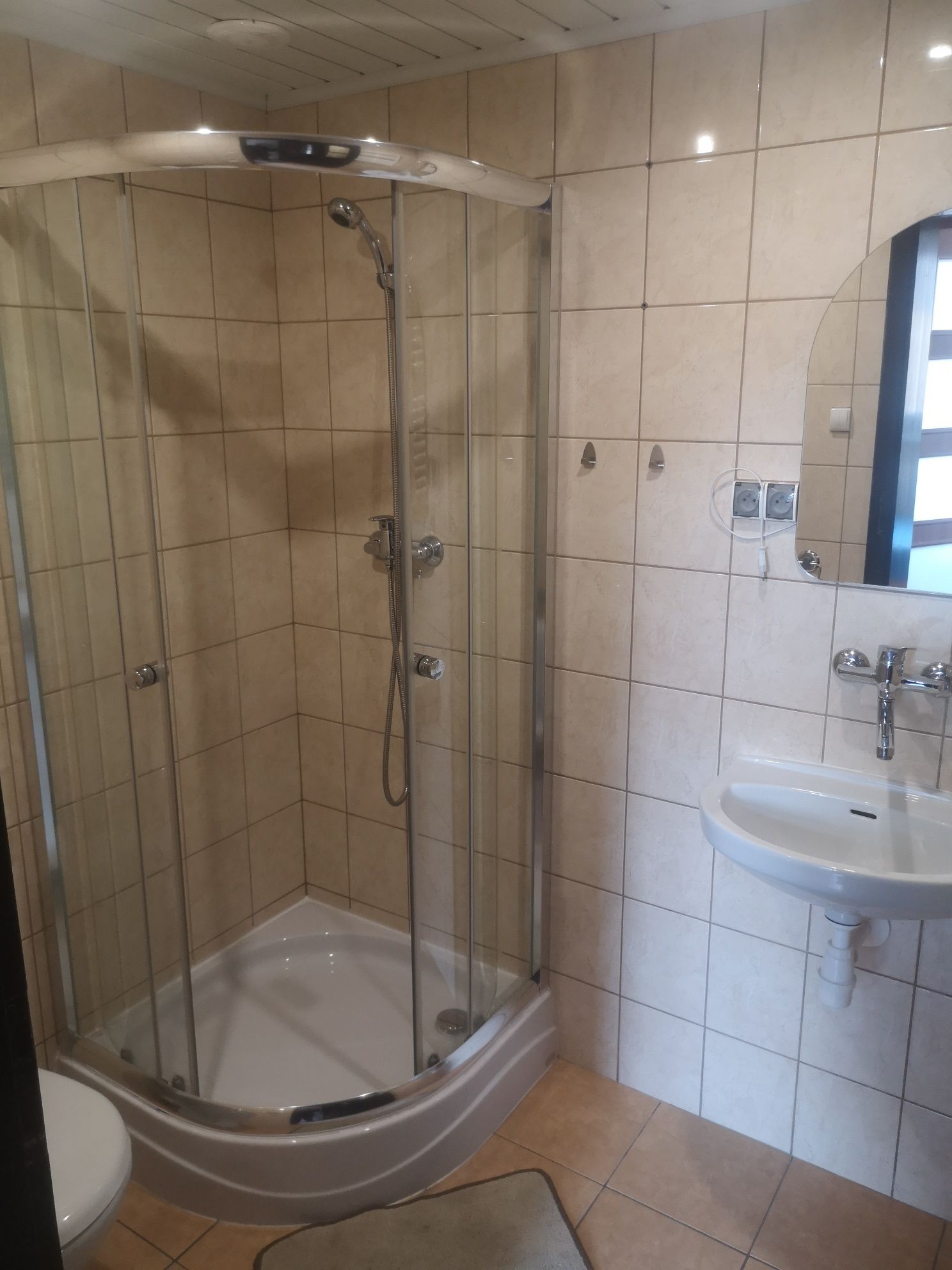 Mieszkanie 2osobowy dla pracownika kierownika radzikowice goswinowice