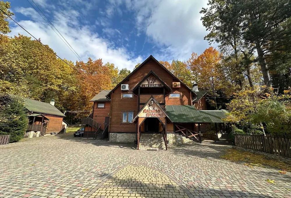 Продаж унікального Відпочинкового комплексу На Озерах