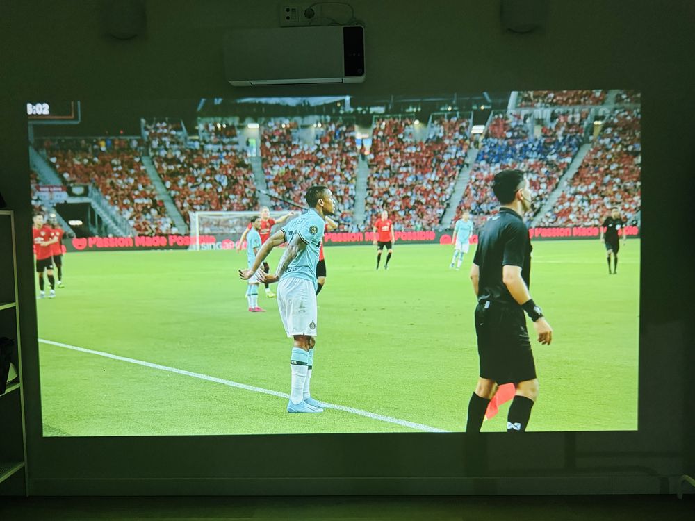 Projetor HY450 NTV full HD c/Netflix -Cinema em casa
