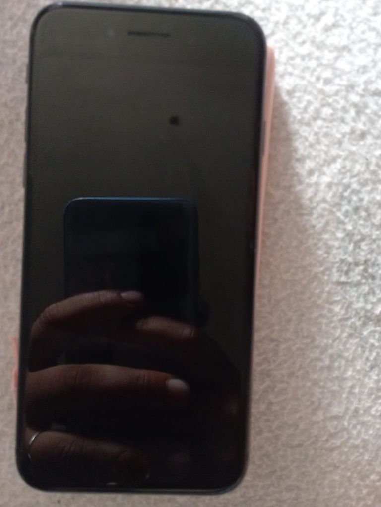 iPhone 8 64Gb 4ram