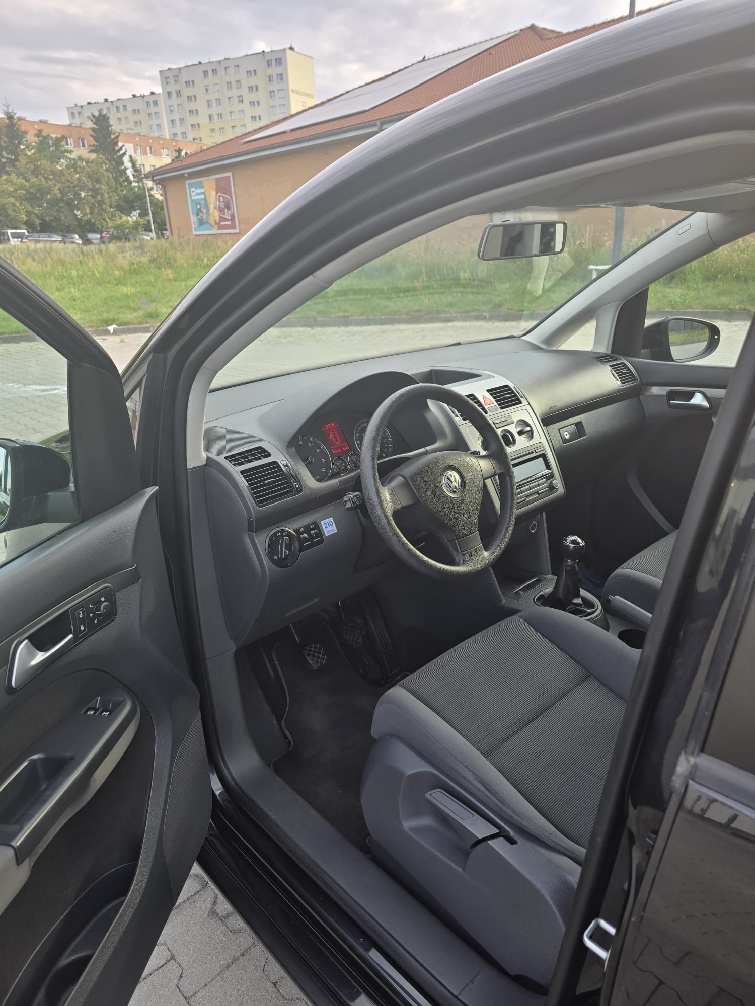 VW Touran 1.6*16V*MPI*102KM** Webasto**Zadbany