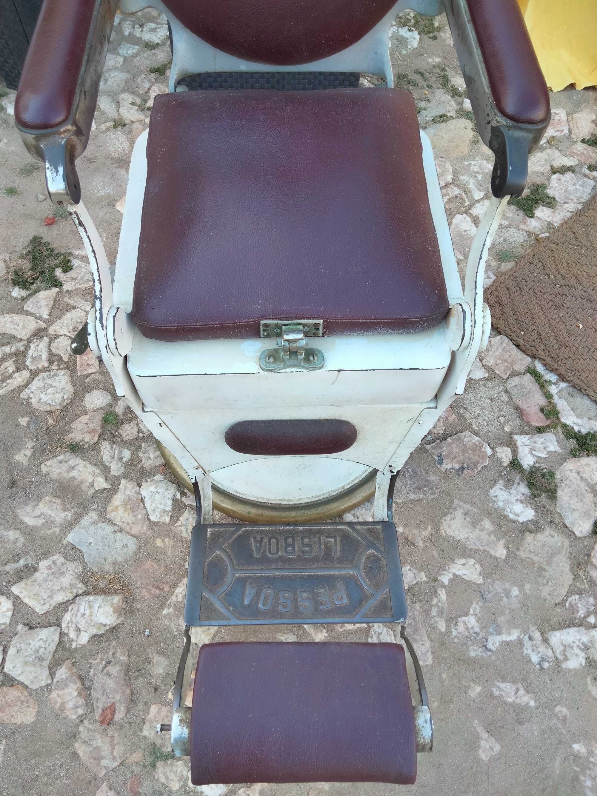 Cadeira de Barbeiro antiga