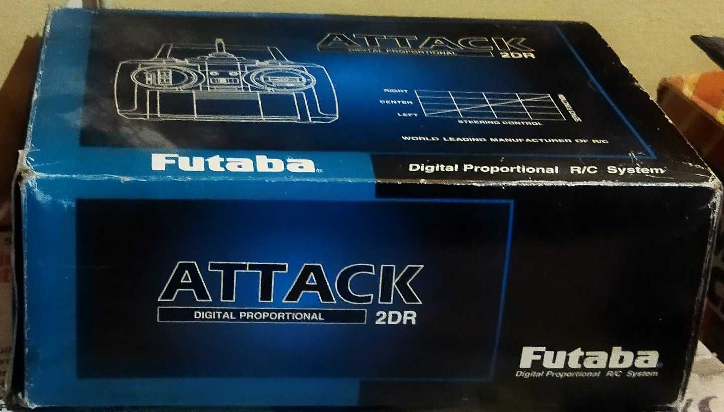 comando modelismo futaba attack t2dr