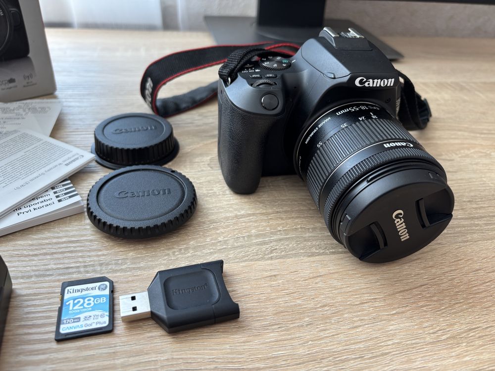 Фотоапарат Canon EOS 250D Kit 18-55mm EF-S IS STM (флешка+перехідник)