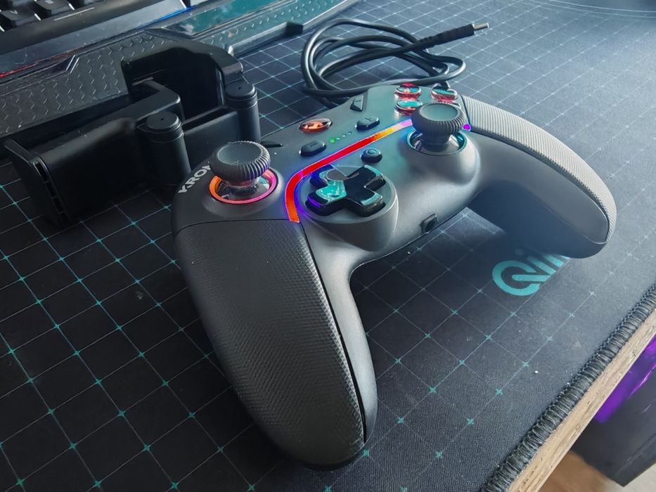 Krom Kayros RGB Comando Sem Fios para PC/Switch/Android