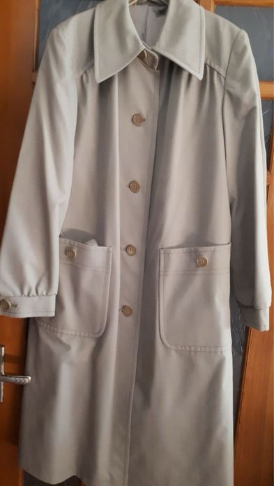 Плащ женский демисезонный, натуральное шерстяное пальто