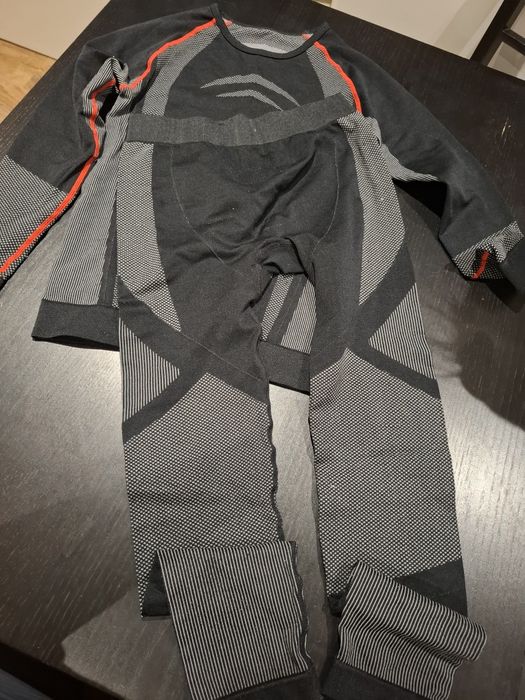 Odzież termiczna 134/140 termoaktywna 8-10 lat