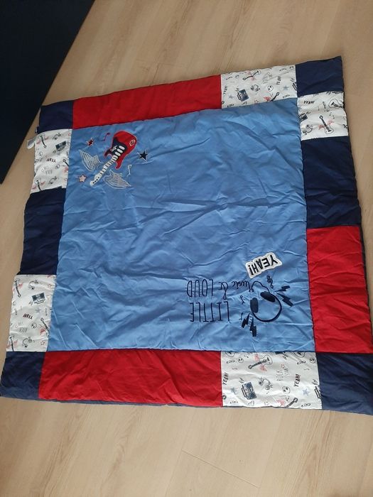 Duża mata niemowlęca