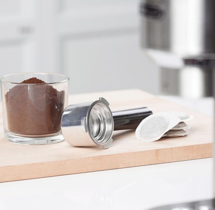 Ekspres kolbowy DeLonghi