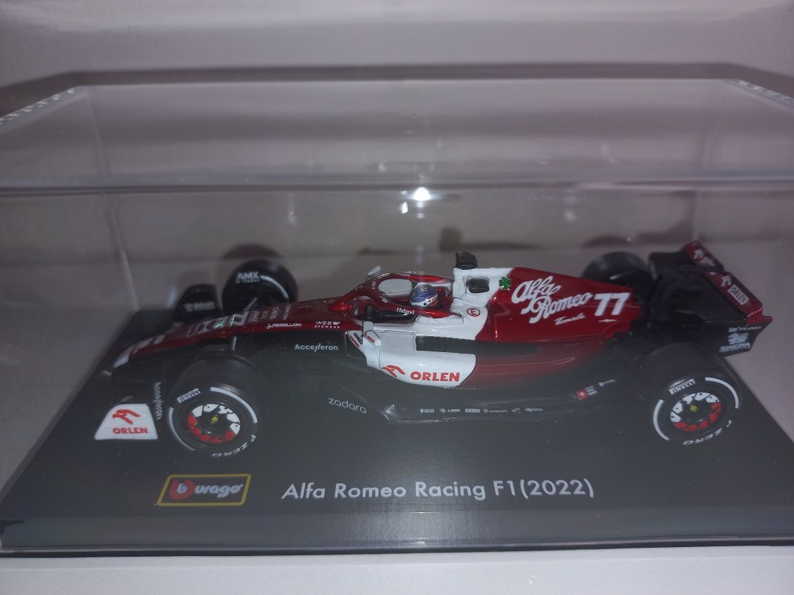Bburago bolid F1 Alfa Romeo C42,Orlen, V.Bottas, (2022), skala 1:43