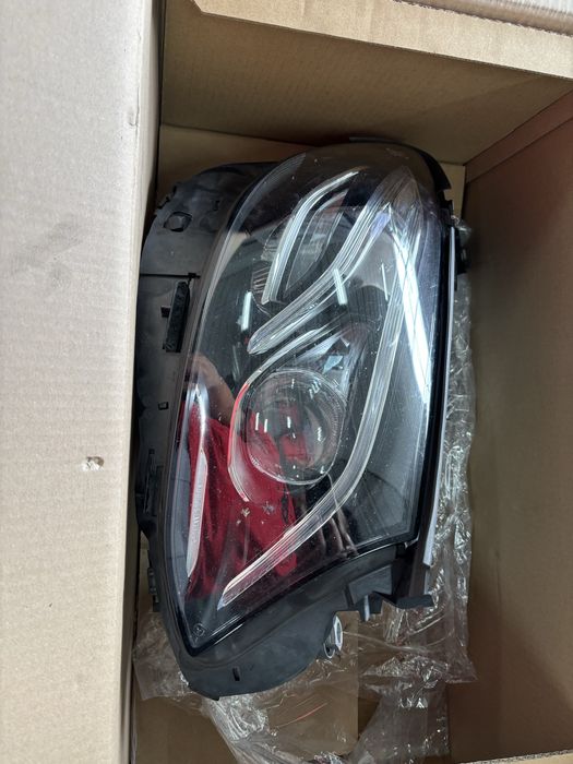 2 oticas mercedes E coupé w238