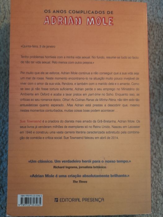 Livro "Os anos complicados de Adrien Mole"