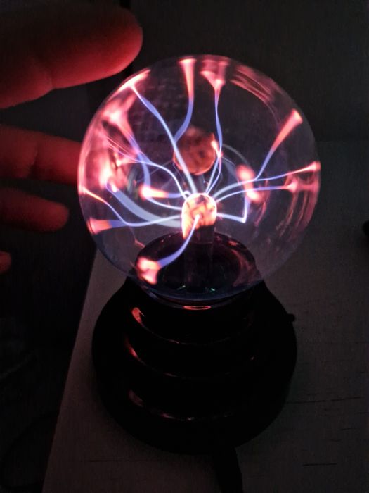 Lâmpada plasma interactivo ao toque. Novo