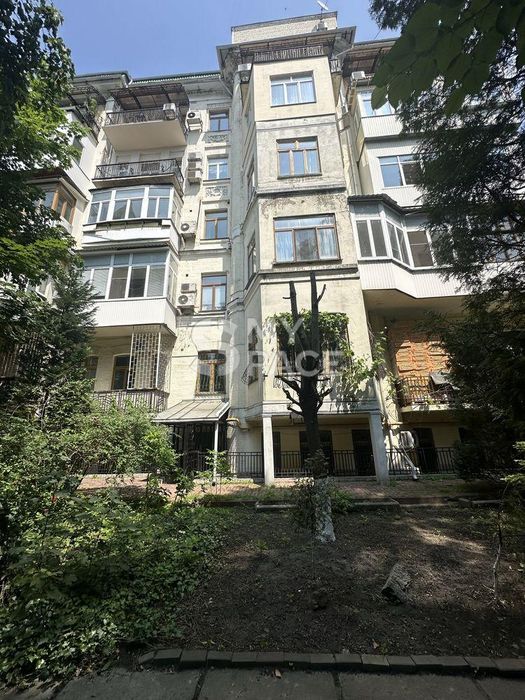 вул. Ярославів Вал, 17Б