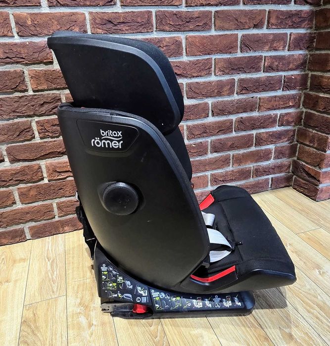 fotelik Britax Romer ADVANSAFIX IV R | czarny | Cosmos Black