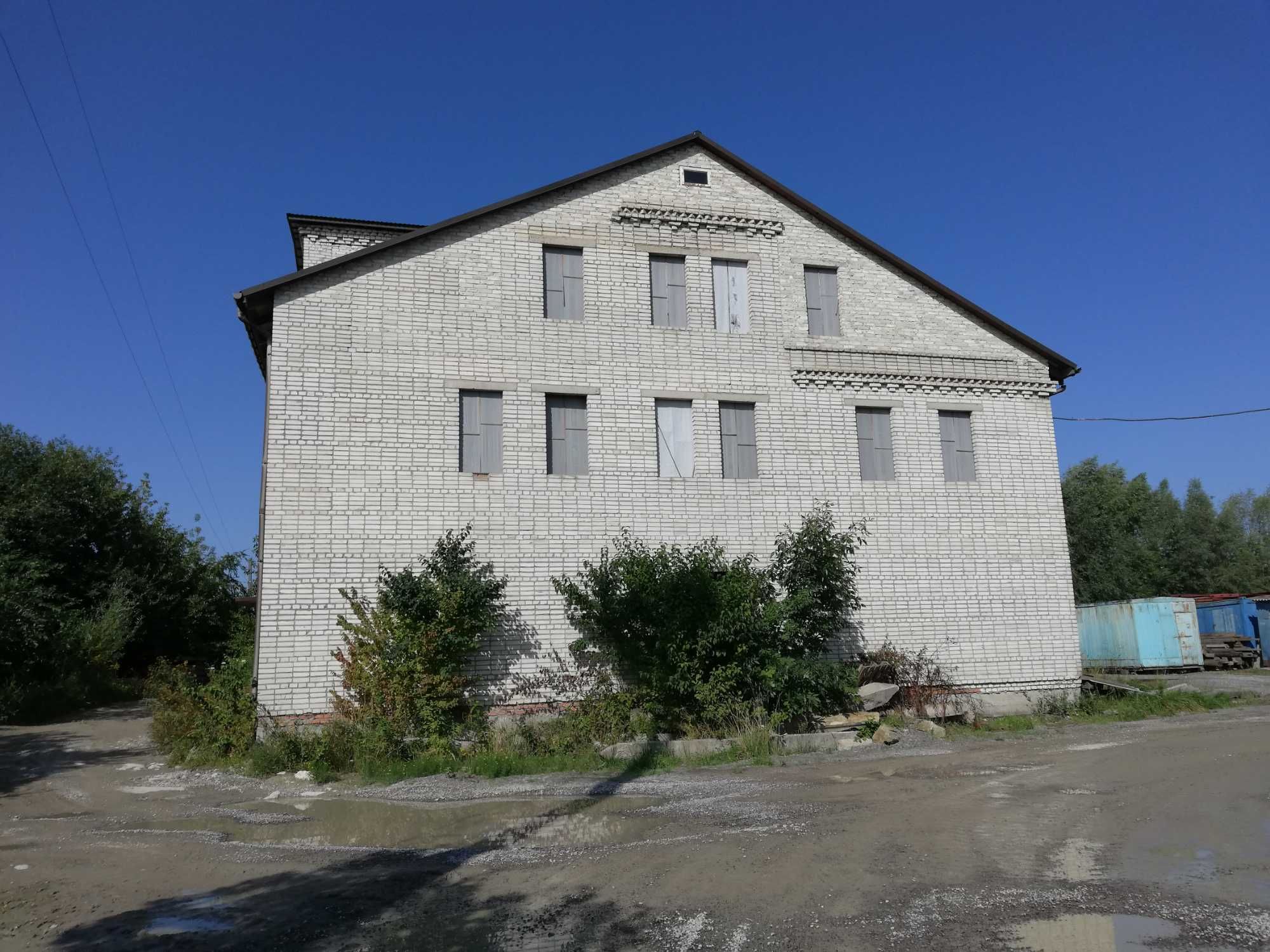 Продаж окремостоячої будівлі вул.Земельна(від власника)