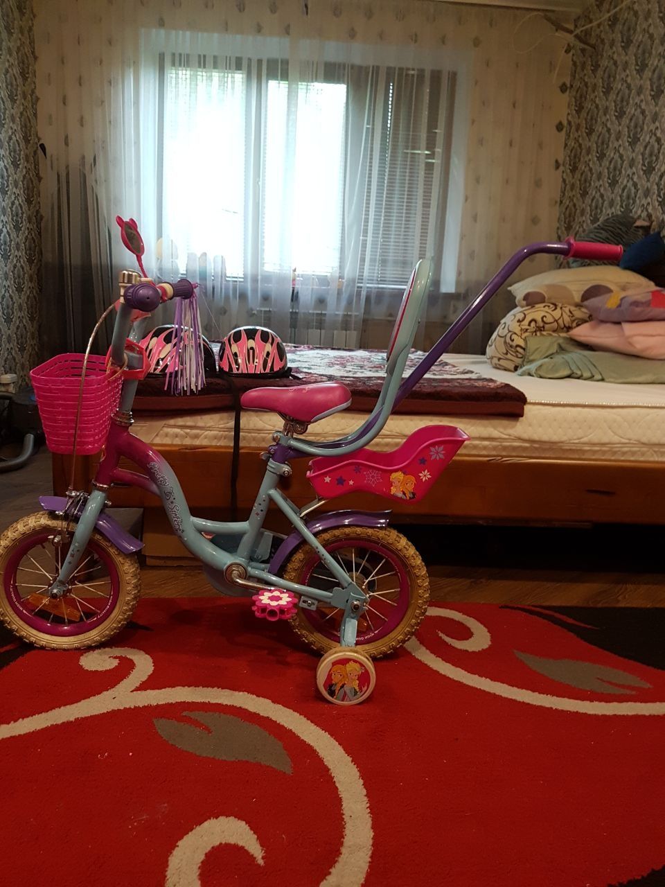 Продам 2 Детских Велосипеда для девочек до  от 5-8 лет