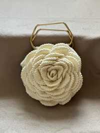 Piękna szydełkowa torebka róża rękodzieło
