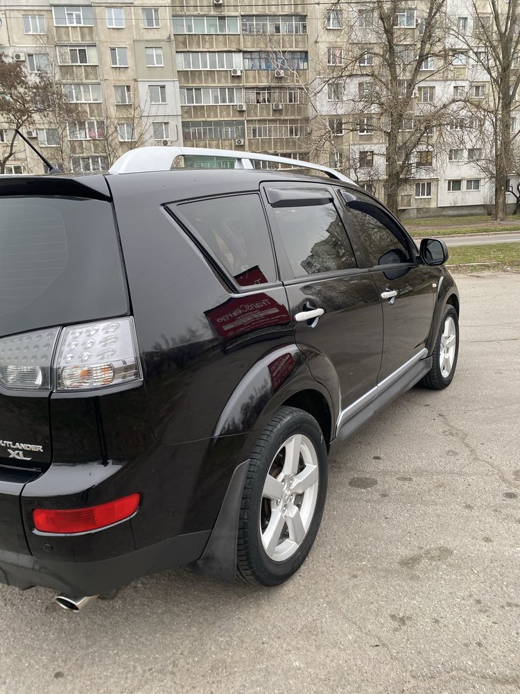 Mitsubishi Outlander XL 2008 2.4