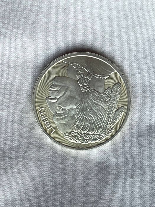 Срібна монета Бізон Клен  999 1 унція