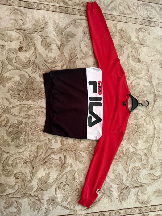 Стильна кофта FILA (оригінал) розмір L