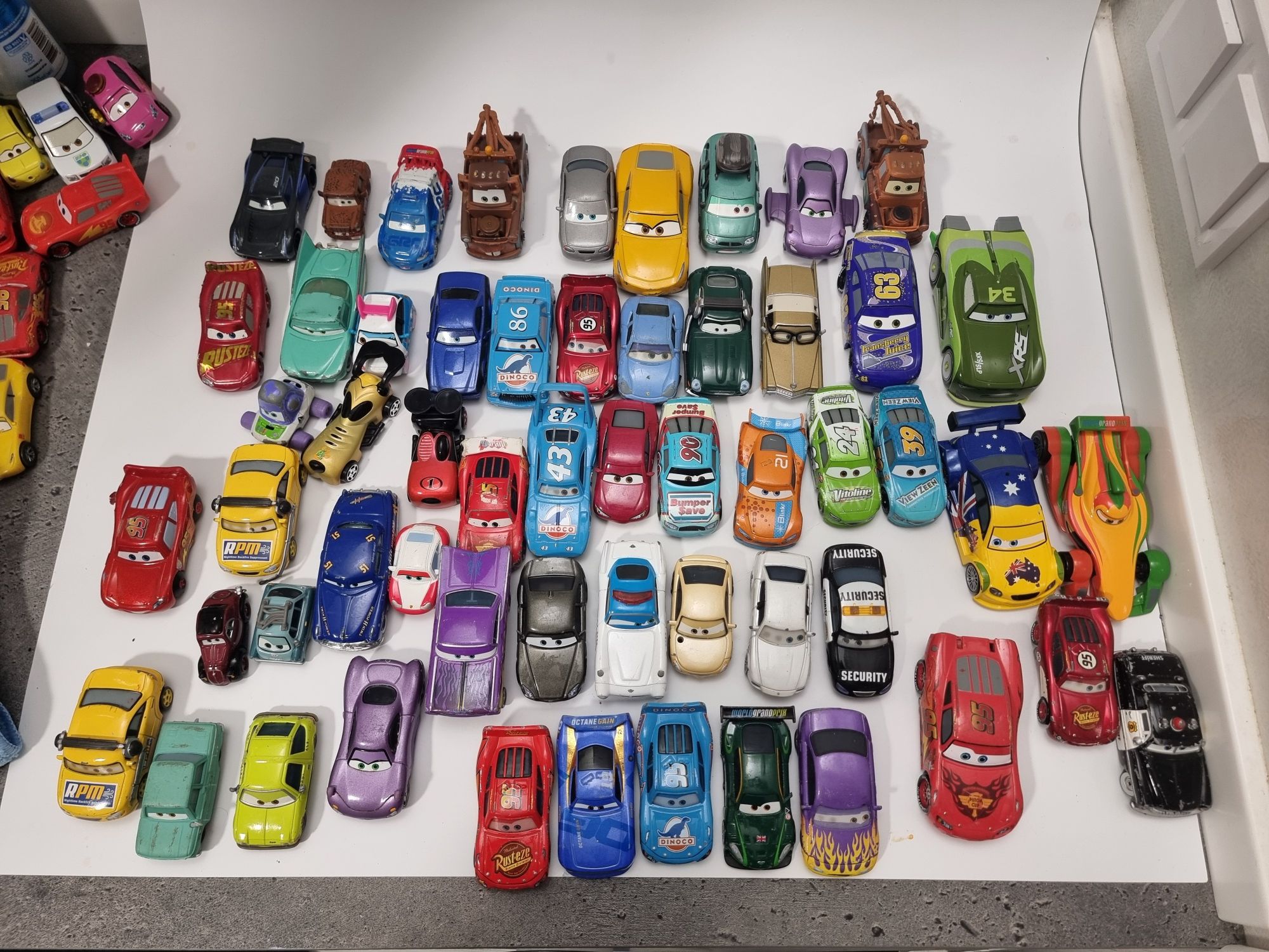 Тачки Маквин  mattel