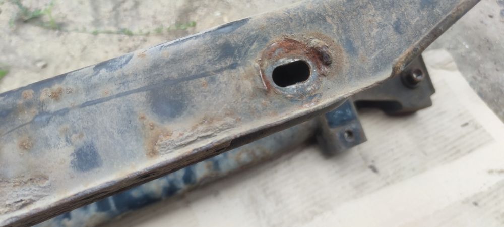 Задній підрамник Ford Focus 2 універсал