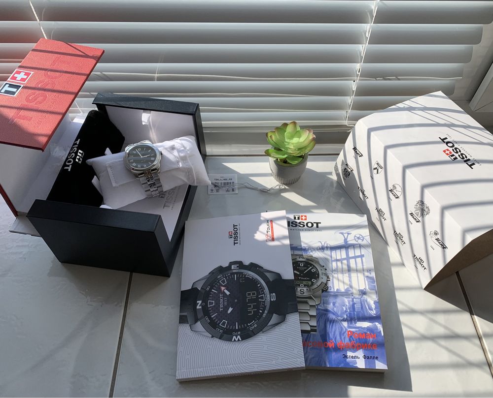 Tissot PR50 годинник наручний оригінал часы наручные швейцарские кварц