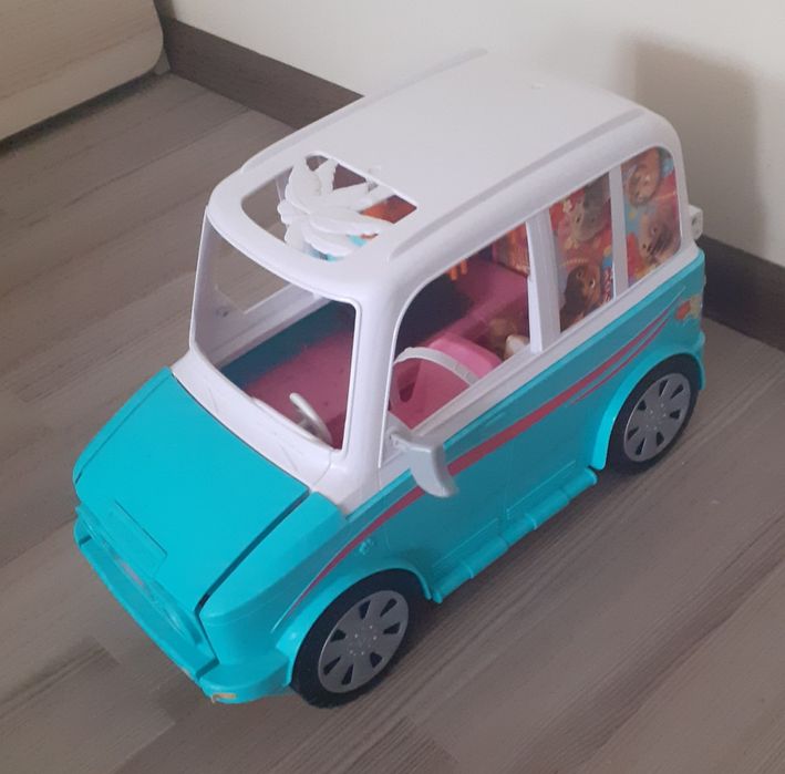 Kamper dla piesków Barbie