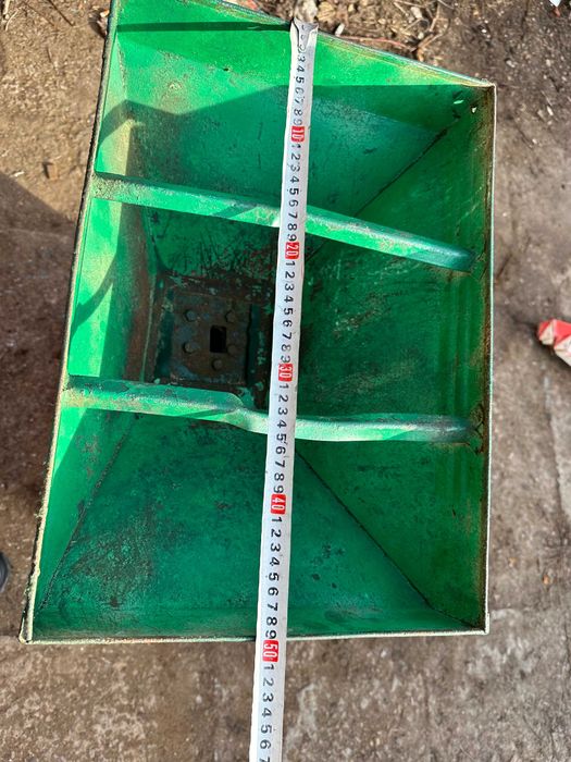 Хозяйственная зернодробилка ДКУ